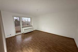 leere 3-Zi. Wohnung in Wiesbaden-Delkenheim – Mannheimer Straße 4, 65205 Delkenheim, Wiesbaden – Vorschaubild 7