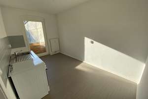 Property thumbnail 12