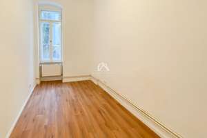 BEZUGSFREIE 2-ZIMMER-WOHNUNG IM HINTERHAUS|MIT CA. 60QM TERRASSEN-GENEHMIGUNG | PROVISIONSFREI – Libauer Straße 15, 10245 Friedrichshain, Berlin – Vorschaubild 3