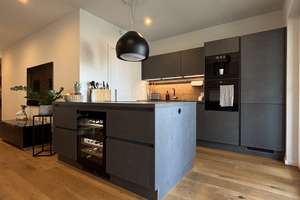 Grafental Living: 3 Zimmer, Balkon, Einbauküche & Tiefgarage in bester Lage – Hohenzollerallee 26, 40235 Flingern Nord, Düsseldorf – Vorschaubild 3