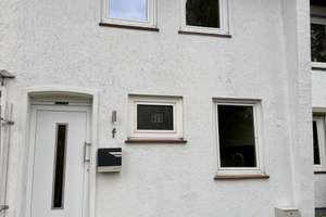 Privatverkauf: Gepflegtes Reihenhaus mit 3 Zimmern in Hamburg-Langenhorn