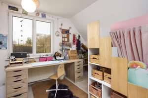 FAMILIENTRAUM in Hüsingen: EFH mit riesigem Grundstück, 5 Zimmern, Doppelgarage, Terrasse & Kamin – Die vollständige Adresse der Immobilie erhältst du vom Anbieter., 79585 Steinen – Vorschaubild 18