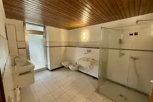 Einfamilienhaus mit Garten und Garage in Mettlach-Saarhölzbach zu verkaufen – Merzig-Wadern (Kreis) – Vorschaubild 5