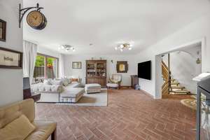 Großzügiges Reihenhaus mit schönem Garten in ruhiger Umgebung – Die vollständige Adresse der Immobilie erhältst du vom Anbieter., 81739 Neuperlach, München – Vorschaubild 4