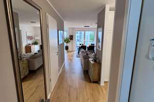 Moderne 4-Zimmer-Wohnung mit sonnigem Balkon und hochwertiger Ausstattung und EBK – 40625 Gerresheim, Düsseldorf – Vorschaubild 13