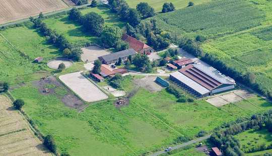 Bild von Pferdeparadies mit Ferienvermietung – laufender Betrieb, sofort übernehmbar