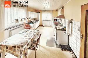 Der Hausklassiker für Jedermann in Gründau! EFH mit ELW, Garage, Garten, Glasfaser und eigenem Tank! – Die vollständige Adresse der Immobilie erhältst du vom Anbieter., 63584 Gründau – Vorschaubild 10