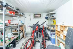 Vollständig saniertes Einfamilienhaus – Die vollständige Adresse der Immobilie erhältst du vom Anbieter., 52531 Übach-Palenberg – Vorschaubild 32