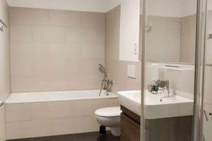 Moderne Wohnung zur Miete mit Balkon in Düsseldorf-Pempelfort - Wentzel Dr. – Toulouser Allee 11, 40211 Pempelfort, Düsseldorf – Vorschaubild 6