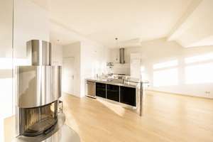 Bezugsfreie DG-Whg mit Terrasse EBK Kamin u. Aufzug – Simon-Dach-Strasse 10, 10245 Friedrichshain, Berlin – Vorschaubild 3