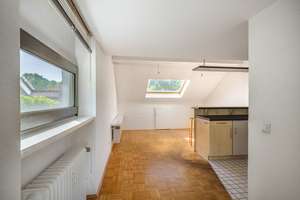 Laurensberg!
Bezugsfreies, geräumiges Appartement mit offener Galerie und Balkon – Die vollständige Adresse der Immobilie erhältst du vom Anbieter., 52074 Laurensberg (Statistischer Bezirk), Aachen – Vorschaubild 7