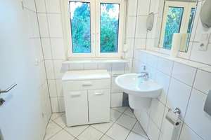 Einfamilienhaus mit 5 Zimmern und Garage in Hennef (Sieg) mit Möglichkeit zur weiteren Bebauung – Stoßdorfer Straße 36, 53773 Hennef (Sieg) – Vorschaubild 11