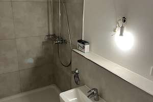 Bezugsfertige, renovierte 2-Zi. Wohnung nähe Nordstraße – 40477 Pempelfort, Düsseldorf – Vorschaubild 3
