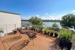 EXKLUSIVES PENTHOUSE IM BAUHAUSSTIL MIT RHEIN - BLICK, DREI TERRASSEN UND TG - STELLPLATZ – Die vollständige Adresse der Immobilie erhältst du vom Anbieter., 50996 Rodenkirchen (Ortsteil), Köln – Vorschaubild 6