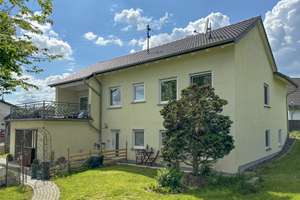 Umfangreich saniertes Einfamilienhaus mit Einliegerwohnung in zentraler Lage! – Die vollständige Adresse der Immobilie erhältst du vom Anbieter., 57587 Birken-Honigsessen – Vorschaubild 2