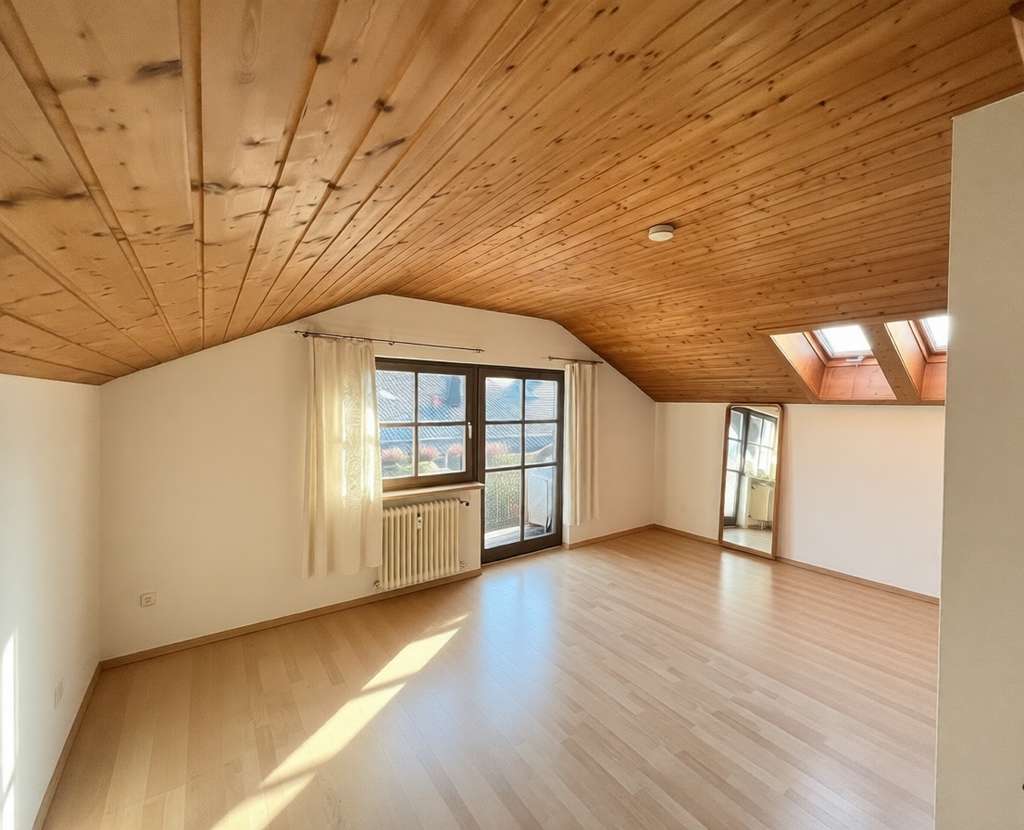 Immobilie in Murnau am Staffelsee - Ruhige 1,5-Zimmer Dachgeschoß-Wohnung in Murnau - Bild 0