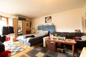 4,36% Rendite | Vermietetes 1-Zimmer-Apartment (sanierungsbedürftig) im 3. OG mit Kellerabteil – Die vollständige Adresse der Immobilie erhältst du vom Anbieter., 76185 Mühlburg, Karlsruhe – Vorschaubild 2