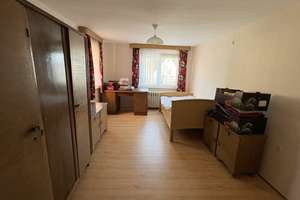 Wohnen im Grünen – Einfamilienhaus mit Charme und Entwicklungsmöglichkeiten – 8371 Glauchau – Vorschaubild 9