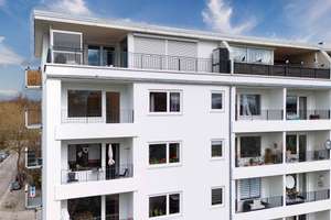 Kapitalanage! Renoviertes und gepflegtes Penthouse | Vermietet! PROVISIONSFREI