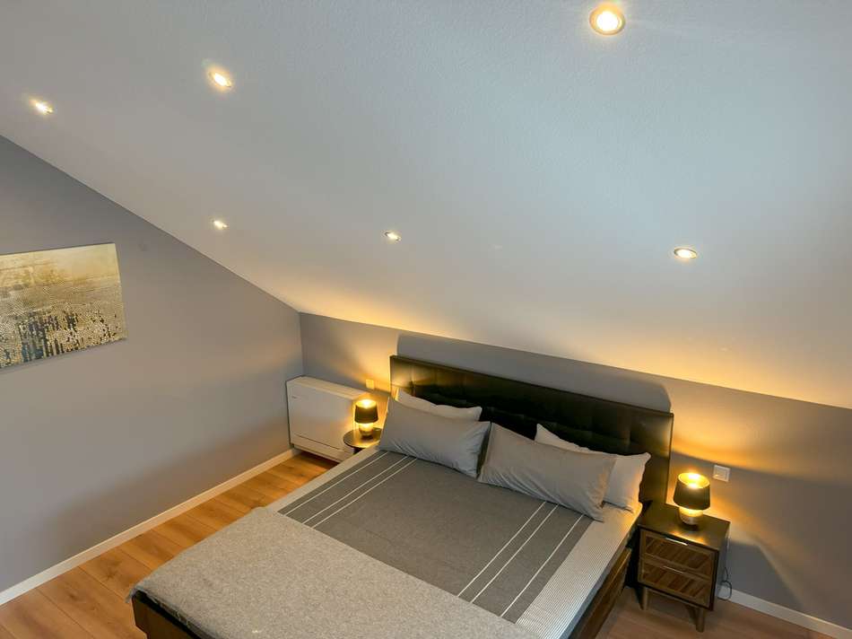 Schlafzimmer DG