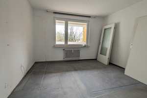 Tolle Lage, Loggia, Aufzug und Einstellplatz – Braunschweig – Vorschaubild 2