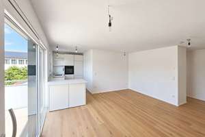 Moderne Maisonette-Wohnung mit Süd-Balkon in begehrter Lage von Stuttgart-Sillenbuch – 70619 Sillenbuch (Ortsteil), Stuttgart – Vorschaubild 4