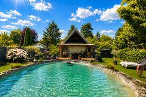 Exklusives Freizeit- und Erholungsanwesen in Berlin-Heiligensee mit Sauna und Teich