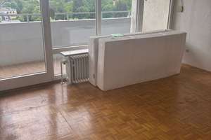 3-Zimmer-Wohnung mit Weitblick in München-Aubing - S-Bahn / mietfrei + hell + ruhig – Weißensteinstraße 12, 81249 Aubing-Süd, München – Vorschaubild 2
