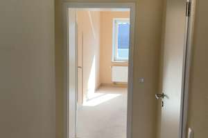 Großzügige, helle 2-Zimmer-Wohnung mit Balkon – Maximilianplatz 23, 95643 Tirschenreuth – Vorschaubild 4