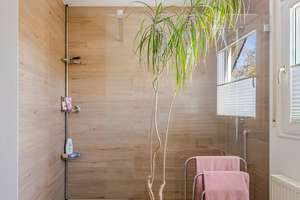 Lichtdurchflutetes Einfamilienhaus mit Photovoltaik, eigenem Garten und Garage. – Die vollständige Adresse der Immobilie erhältst du vom Anbieter., 84048 Mainburg – Vorschaubild 16
