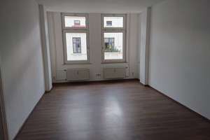 Helle 2-Zimmer-Wohnung mit Tageslichtbad – Schopenhauer Str. 8, 39108 Stadtfeld Ost, Magdeburg – Vorschaubild 5