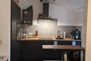 Aufzug! Lichtdurchflutete Dachgeschosswohnung mit Balkon und Fußbodenheizung; zentral jedoch ruhig – Bleichstr. 17, 42651 Solingen-Mitte, Solingen – Vorschaubild 7