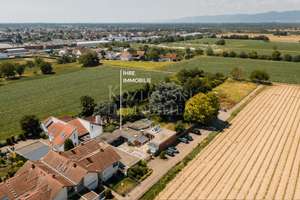 In Privatstraße am Feldrand - Design-Bungalow mit großem Traumgarten! – Die vollständige Adresse der Immobilie erhältst du vom Anbieter., 67454 Haßloch – Vorschaubild 2