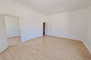 Schöne 5-Zimmer Wohnung im Zentrum von Karlsruhe (WG geeignet) – Douglasstraße 10, 76133 Innenstadt-West, Karlsruhe – Vorschaubild 3