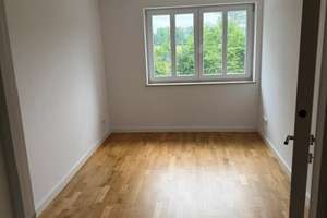 Schnell zugreifen* Schöne helle 3 RaumWE mit Balkon sucht Sie! – Westfalenweg 17, 8371 Glauchau – Vorschaubild 5