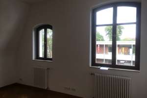 Stilvolle, helle, ruhige Altbauwohnung im Südviertel von Essen – Die vollständige Adresse der Immobilie erhältst du vom Anbieter., 45128 Südviertel, Essen – Vorschaubild 17