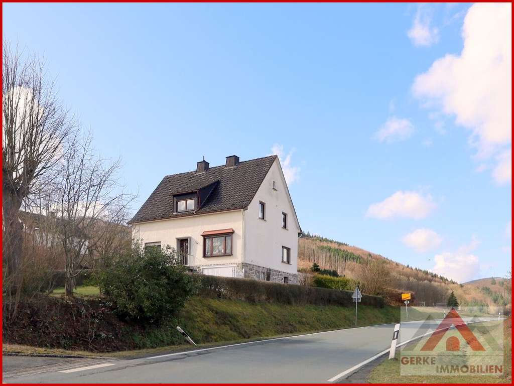 Immobilie in Medebach - Ihr Rückzugsort im Grünen mit traumhafter Aussicht - Bild 0