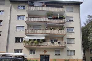 Stuttgart-West: 3-Zimmer-Wohnung mit Balkon, Loggia und Kaminofen – Traubenstraße 50, 70176 Rosenberg, Stuttgart – Vorschaubild 12