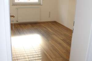 Geräumiges 5-Zimmer Reihenhaus mit Garage in Bielefeld-Babenhausen – Die vollständige Adresse der Immobilie erhältst du vom Anbieter., 33619 Dornberg, Bielefeld – Vorschaubild 7