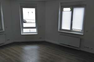 Modernisierte 2-Zi-Wohnung mit Einbauküche in Stuttgart – Die vollständige Adresse der Immobilie erhältst du vom Anbieter., 70372 Veielbrunnen, Stuttgart – Vorschaubild 2