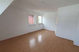 Wohnen mit Charakter: 2-Zimmer-Wohnung in Nürnberg-Eibach – Rednitzstraße 9, 90449 Röthenbach Ost, Nürnberg – Vorschaubild 2