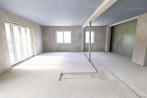 Exklusive Etagenwohnung mit ca. 209 m² Wohnfläche, zwei Loggien, Aufzug