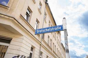 Hochwertig renovierte 2-Raum-Wohnung! Inkl. EBK