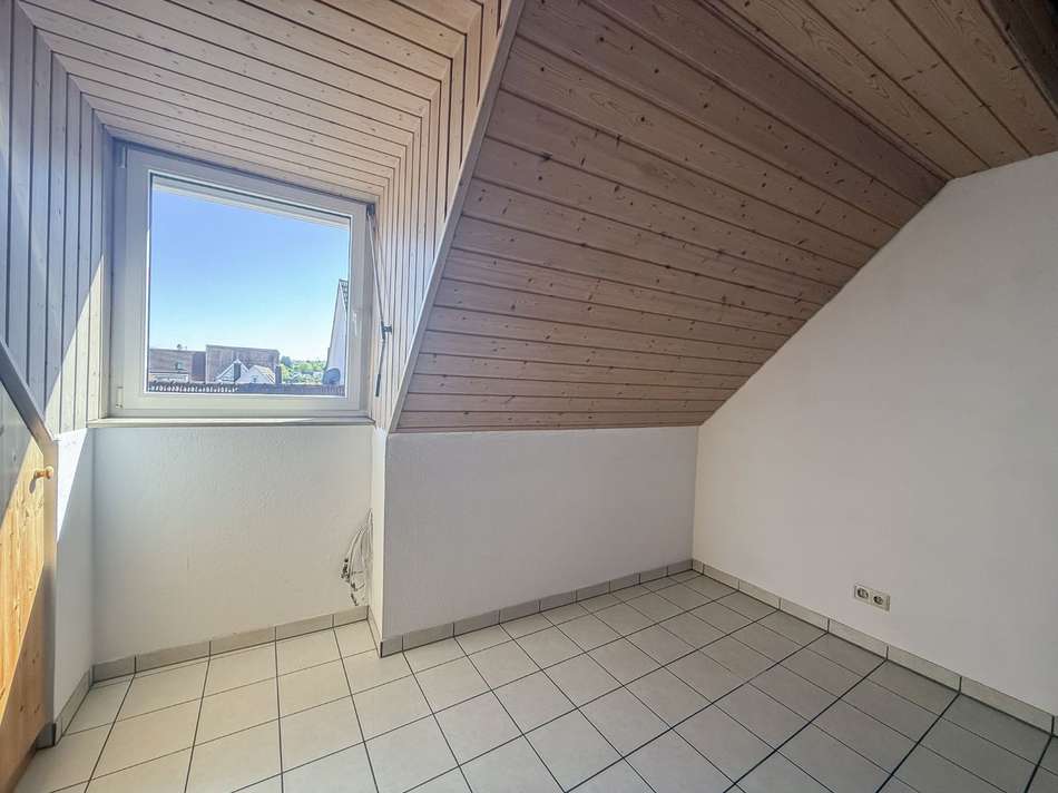 1. Zimmer Maisonette 2. Ebene
