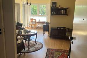 Helle Seniorenwohnung mit Balkon und umfangreichem Freizeitangebot in Krefeld-Hüls – Am Porthspick 18, 47839 Hüls, Krefeld – Vorschaubild 3