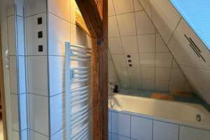 Lichtdurchflutete 2-Zimmer-DG-Wohnung mit EBK in Stuttgart - Feuerbach nur für 1 Person !!! – Dieterlestr. 0000000, 70469 Stuttgart – Vorschaubild 18