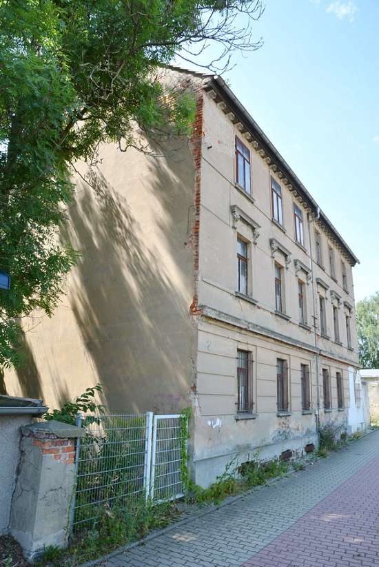 Renovierungsbedürftiges Mehrfamilienhaus mit großem Potenzial!, Altenburger Land Kreis – Bild 1