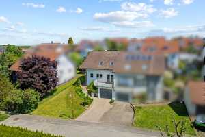 Wohnvielfalt! Großzügige Doppelhaushälfte mit Gestaltungsfreiheit und tollem Weitblick – Biberach (Kreis) – Vorschaubild 1