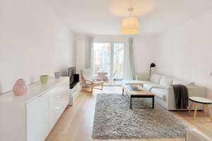 Moderne Wohnung mit Ausblick zum Verlieben! – Die vollständige Adresse der Immobilie erhältst du vom Anbieter., 10243 Friedrichshain, Berlin – Vorschaubild 3