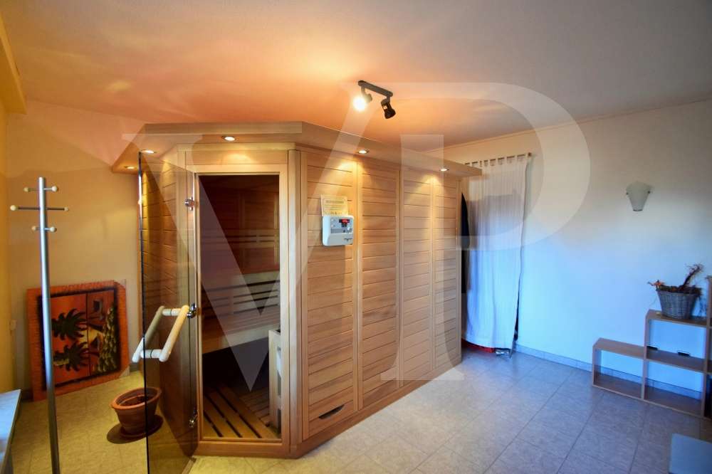 Immobilie in Aurach - Stilvolle Architektenvilla mit großem Grundstück - Bild 0